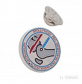 Luxusní odznak do klopy s logem Společnost pro sportovní traumatologii a artroskopii vyrobený na míru