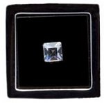 Luxusní černá ozdoba do klopy saka z polodrahokamu z onyxu osazená čirým krystalem