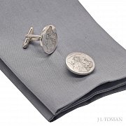 Manžetové knoflíčky a ozdoba do klopy s osobním erbem vyrobené na zakázku