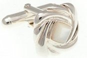 Originální stříbrné manžetové knoflíčky Hurikán osazené bílou perletí